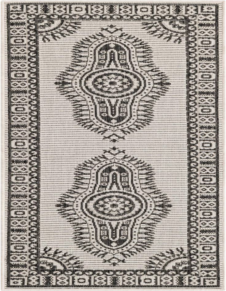 Detail image of 2' x 5' 3 Easy-Clean Traditional Indoor / Outdoor Runner Rug