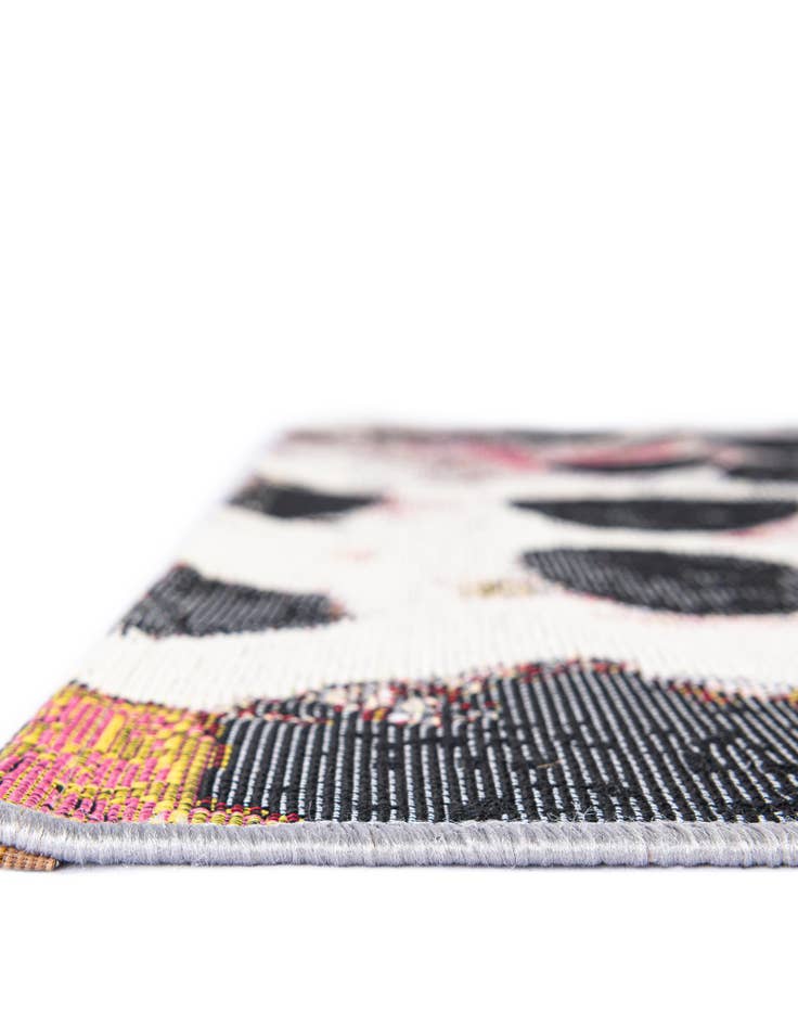 Detail image of 10' x 10'  Washable Modern Indoor / Outdoor Square Rug