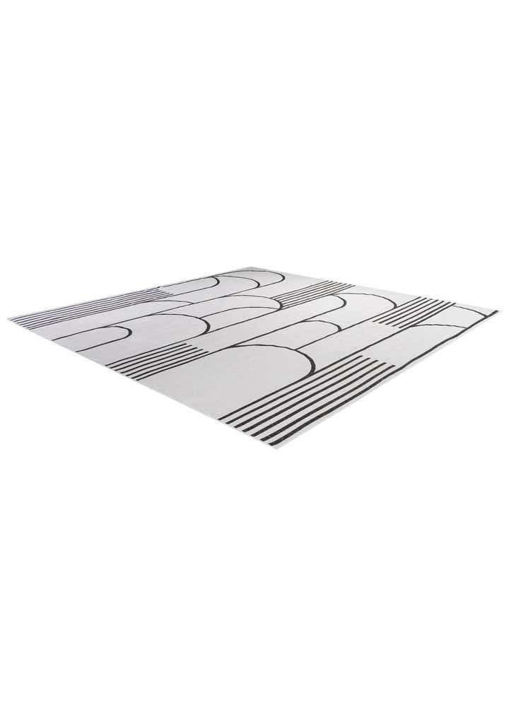 13' x 13' Easy-Clean Modern Indoor / Outdoor Square Rug