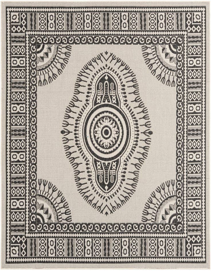 Detail image of 7' 10 x 7' 10 Easy-Clean Traditional Indoor / Outdoor Square Rug