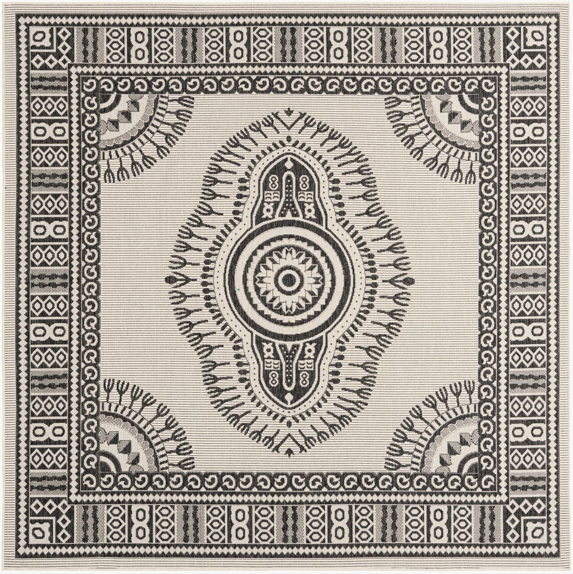 7' 10 x 7' 10  Washable Traditional Indoor / Outdoor Square Rug