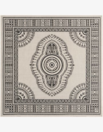 7' 10 x 7' 10 Easy-Clean Traditional Indoor / Outdoor Square Rug