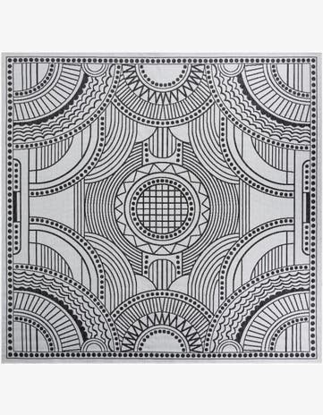 White and Black Easy-Clean Traditional Indoor / Outdoor Square Rug