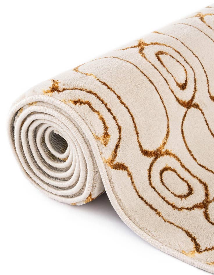 Detail image of 10' x 13' Vogue Geo Rug