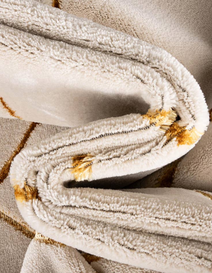 Detail image of 10' x 10' Vogue Geo Square Rug