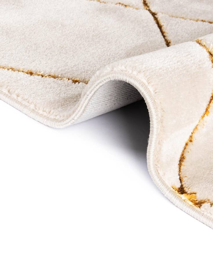 Detail image of 10' x 10' Vogue Geo Square Rug