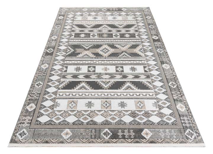 5' x 7' 7 Cherokee Rug