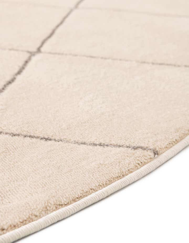 7' 10 x 7' 10 Vogue Geo Round Rug