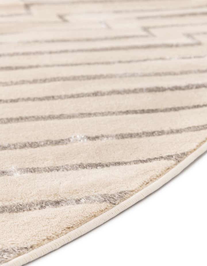 7' 10 x 7' 10 Vogue Geo Round Rug