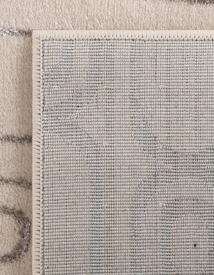Detail image of 2' x 5' Vogue Geo Runner Rug