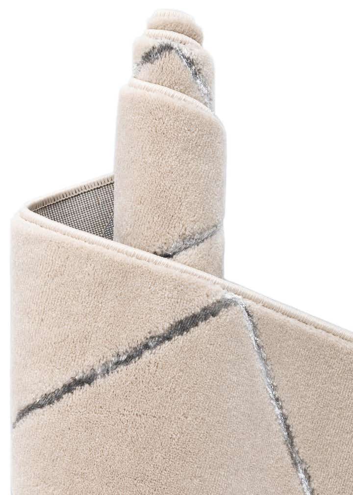 7' 10 x 7' 10 Vogue Geo Square Rug