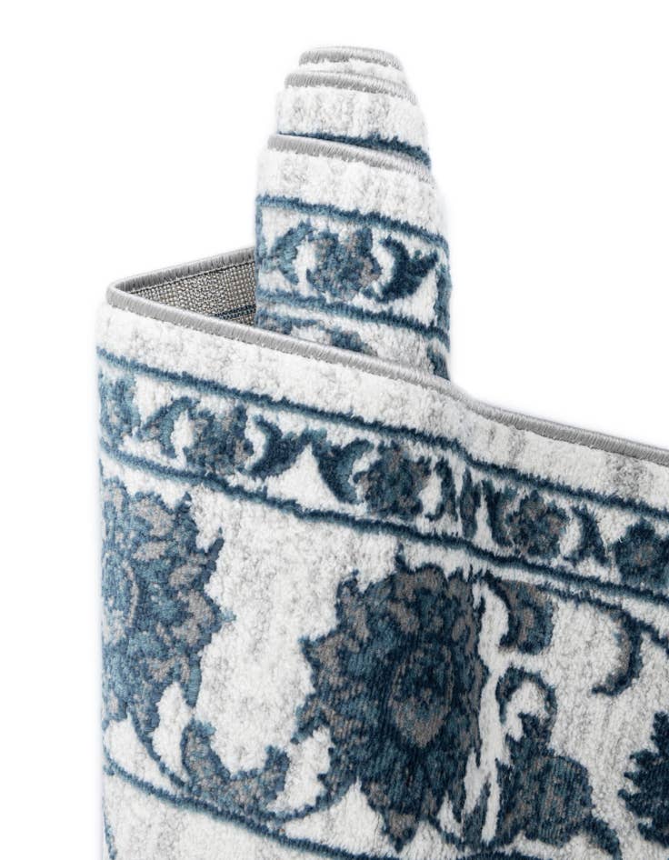 Detail image of 6' x 9' Boston Rug