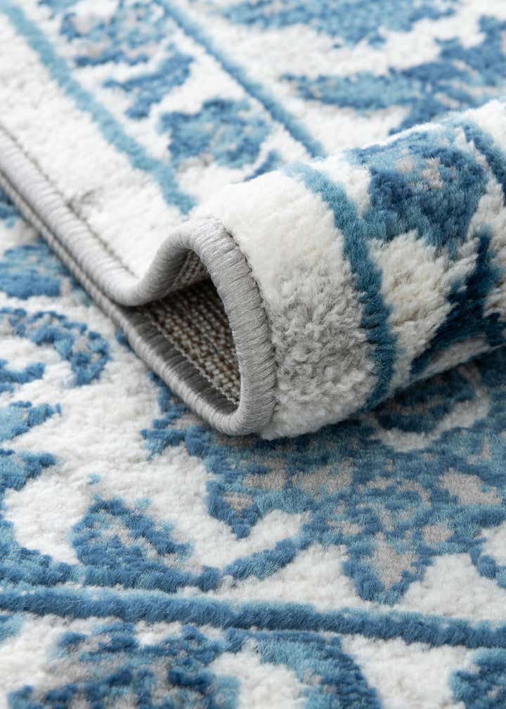 2' x 5' 3 Boston Runner Rug