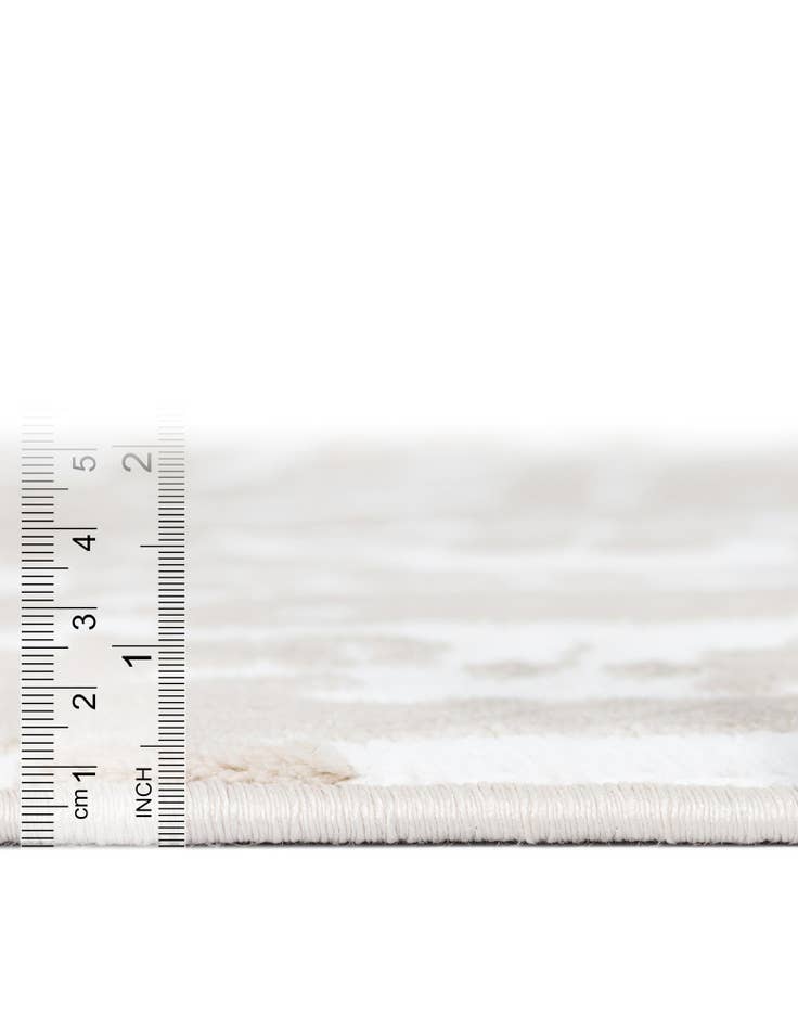 Detail image of 7' 10 x 7' 10 Hermitage Square Rug