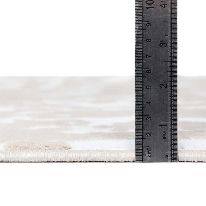 7' 10 x 7' 10 Hermitage Square Rug