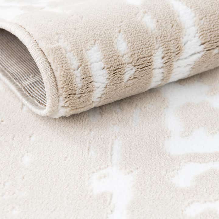 7' 10 x 7' 10 Hermitage Square Rug