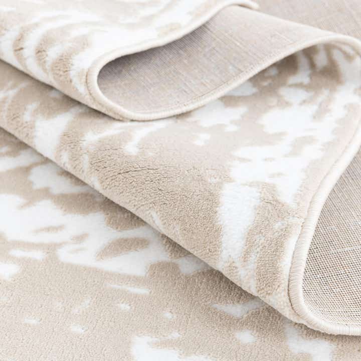 7' 10 x 7' 10 Hermitage Square Rug