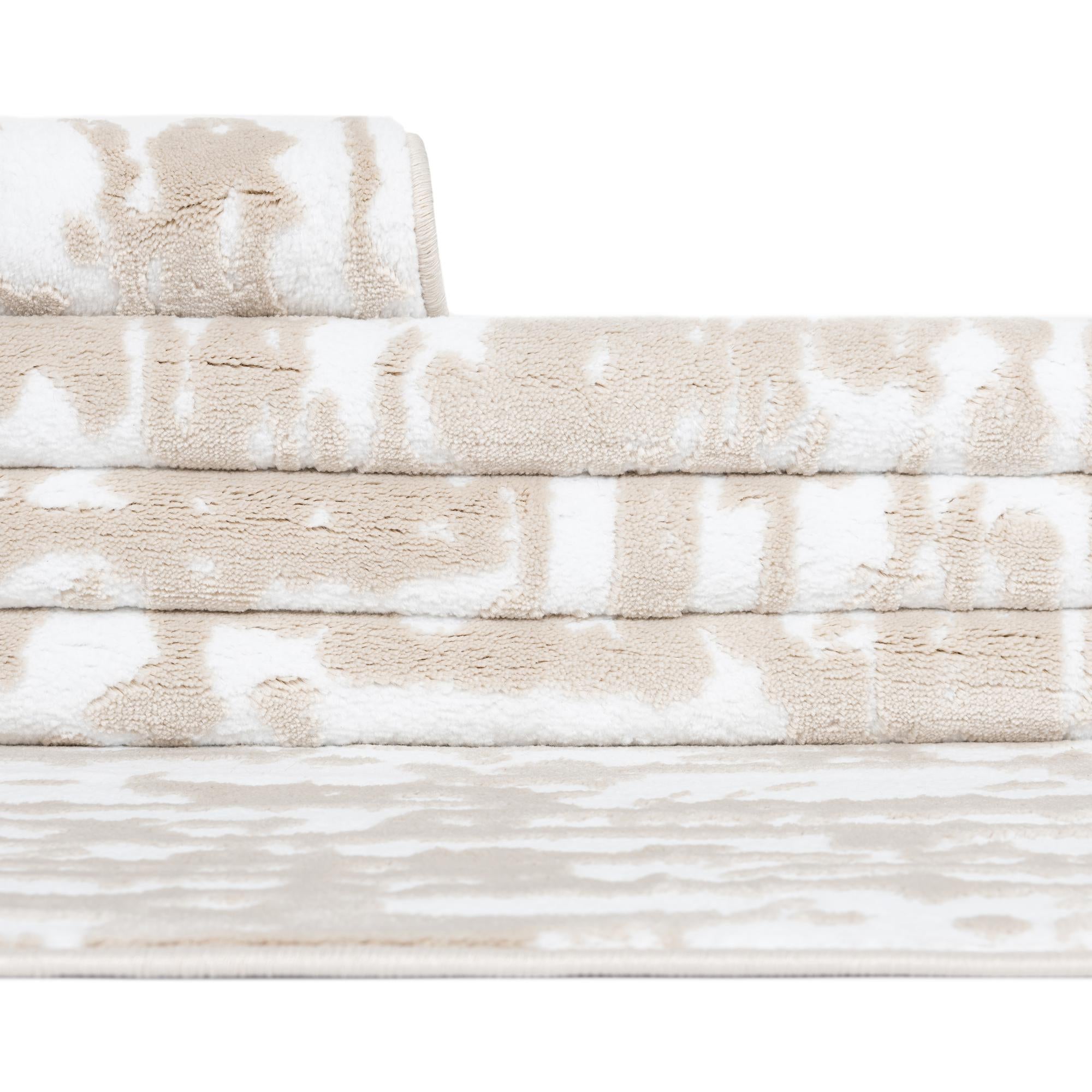 10' 8 x 10' 8 Hermitage Square Rug