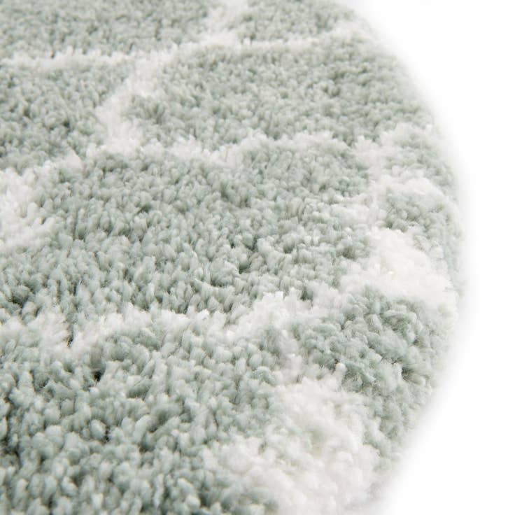 Detail image of 7' 10 x 7' 10 Moroccan Shag Round Rug