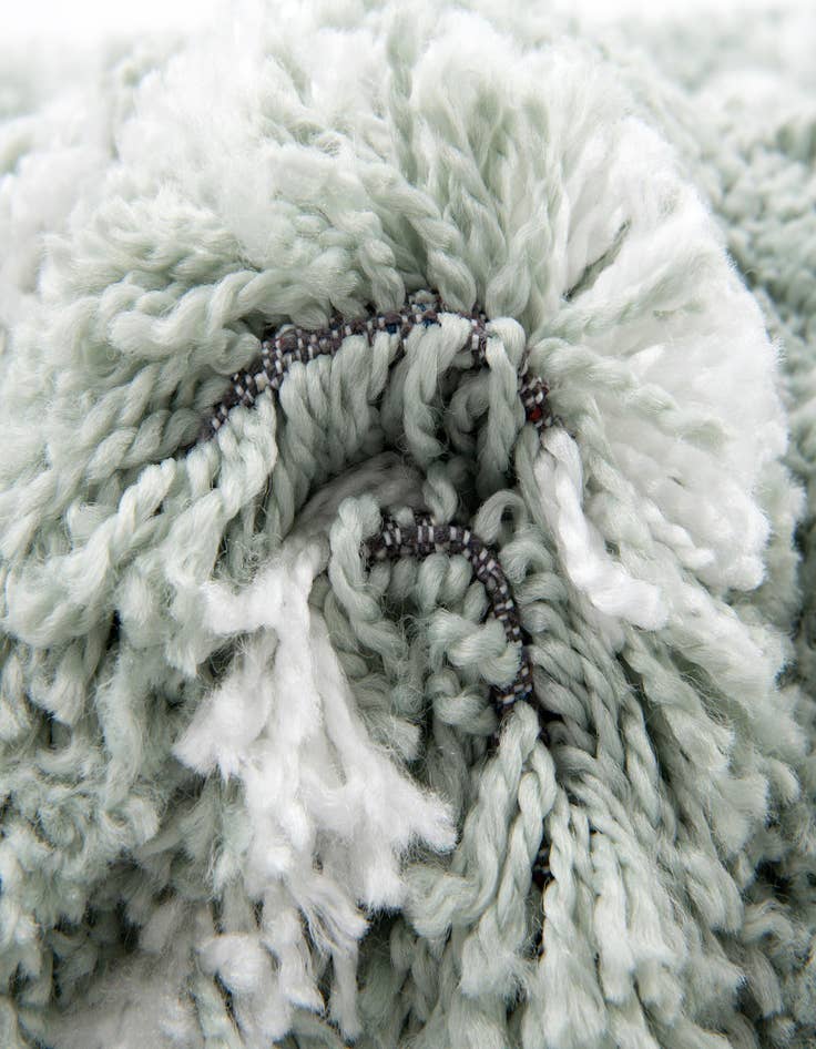 Detail image of 5' 3 x 5' 3 Moroccan Shag Round Rug