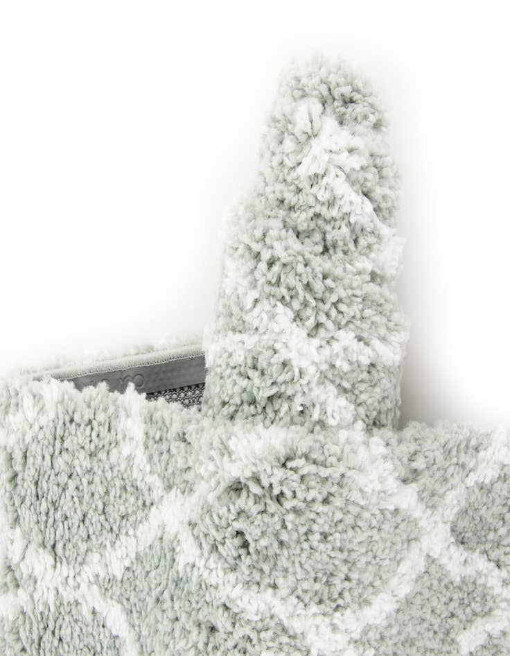 Detail image of 2' x 6' Marrakesh Shag Runner Rug