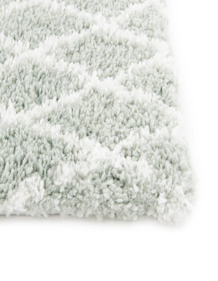 Detail image of 2' 7 x 12' Moroccan Shag Runner Rug