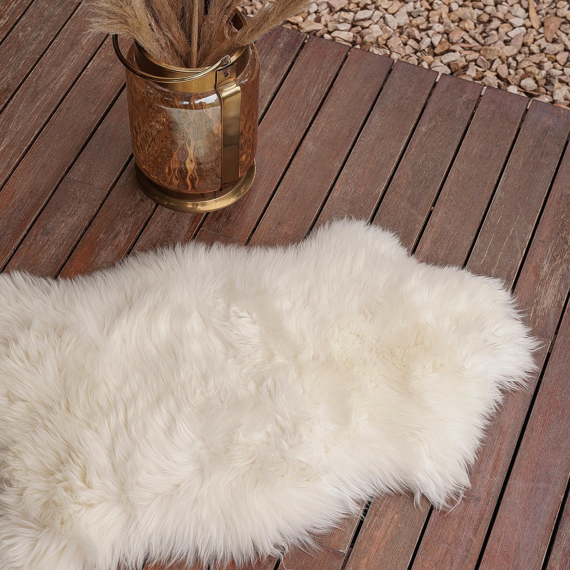 1' 10 x 3' Natural Sheepskin Freeform Rug