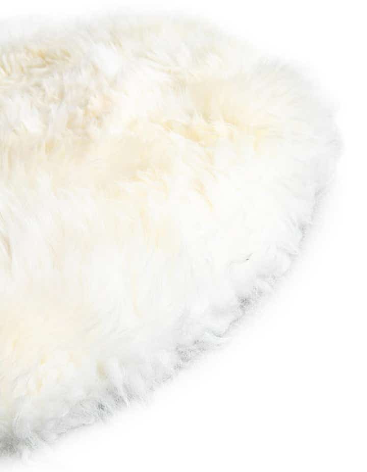 1' 10 x 6' Natural Sheepskin Freeform Rug