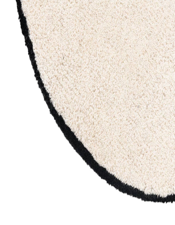 Detail image of 2' 6 x 3' Playtime Kids Wool Freeform Rug
