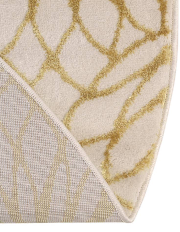 Detail image of 7' 10 x 10'  Marilyn Monroe&trade; Glam Dahlia Oval Rug