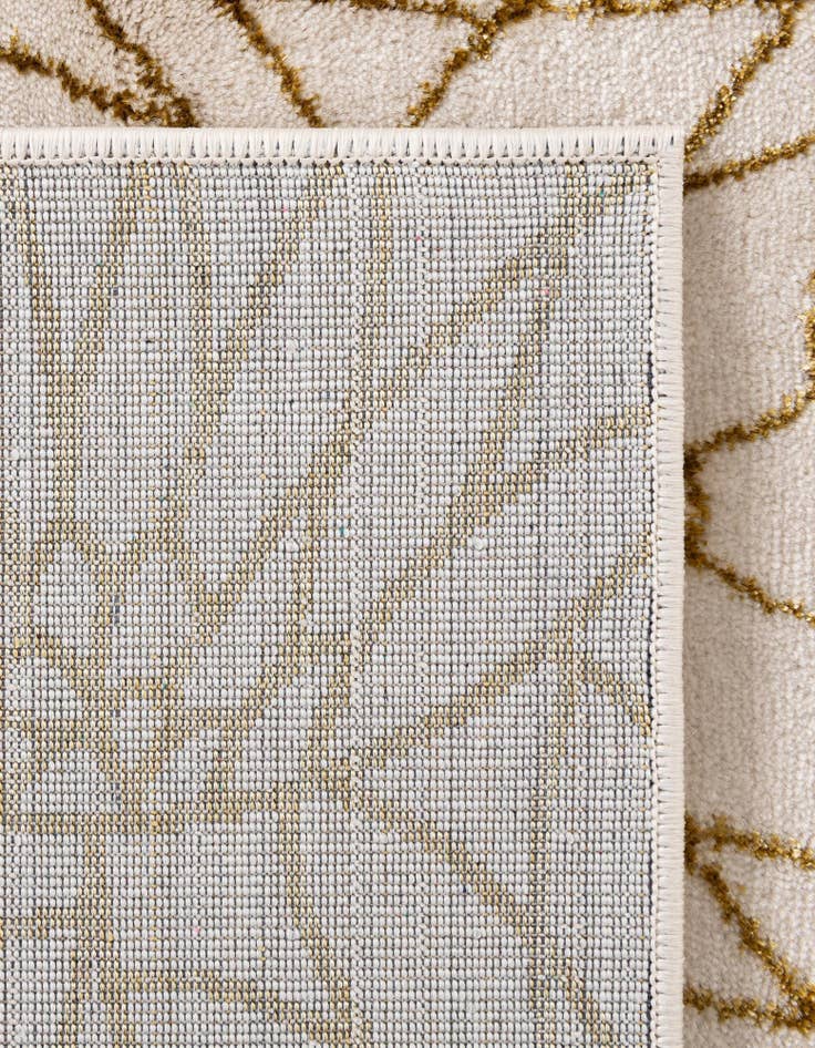 Detail image of 10' x 13'  Marilyn Monroe&trade; Glam Dahlia Rug