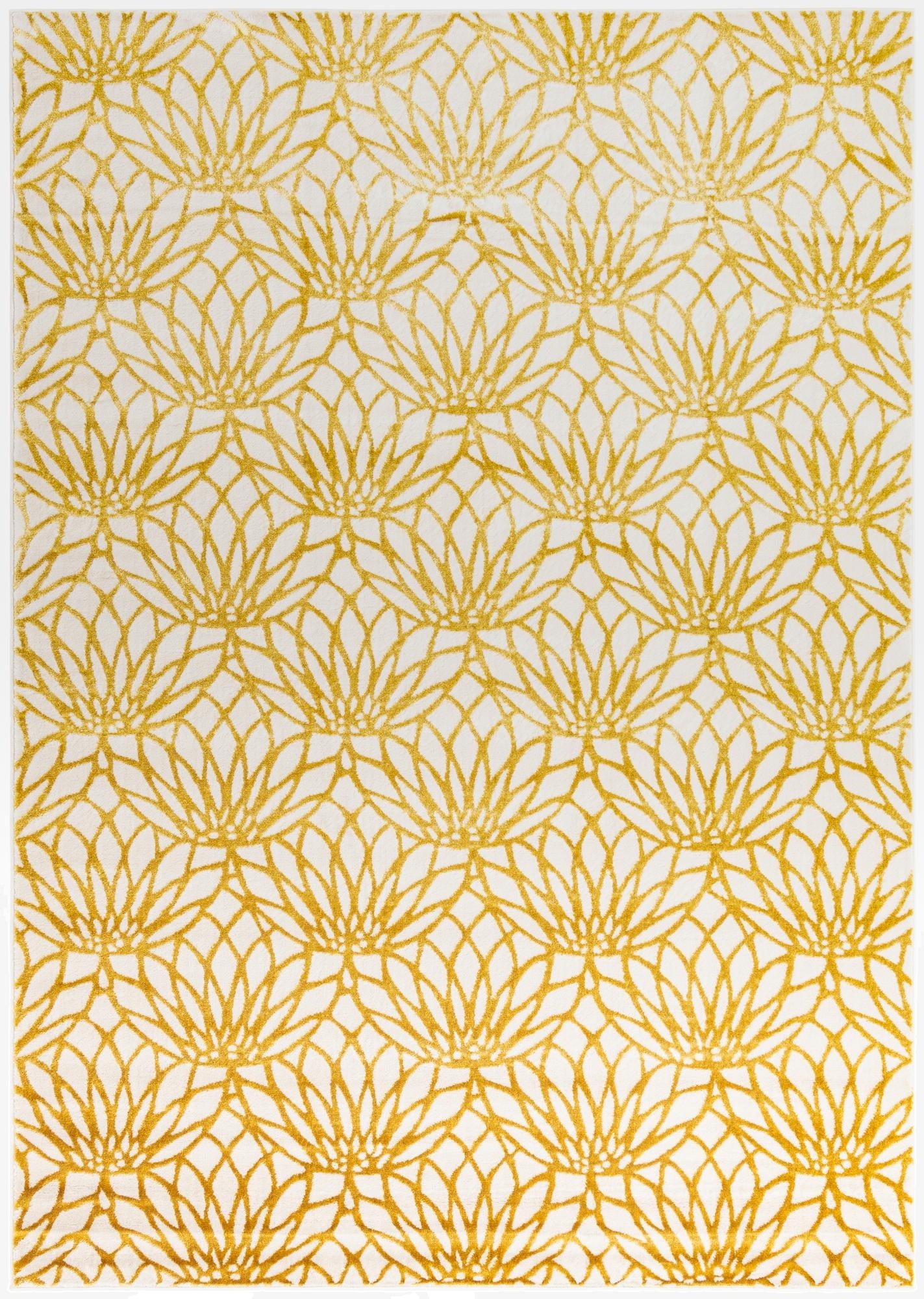 7' x 10'  Marilyn Monroe&trade; Glam Dahlia Rug