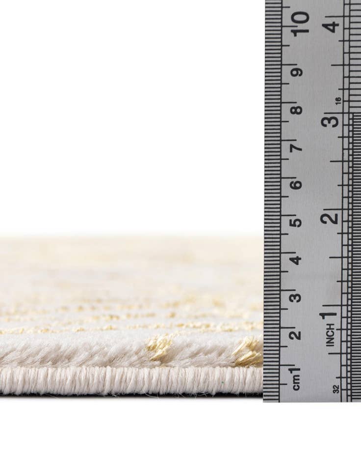 Detail image of 7' 10 x 7' 10  Marilyn Monroe&trade; Glam Dahlia Square Rug