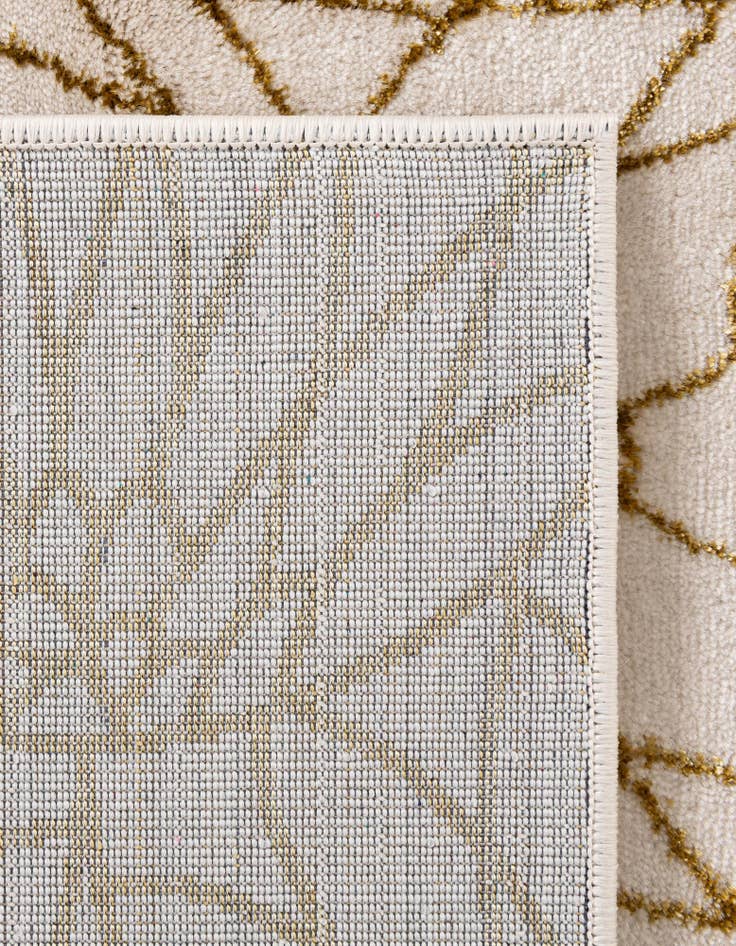 Detail image of 7' 10 x 7' 10  Marilyn Monroe&trade; Glam Dahlia Square Rug