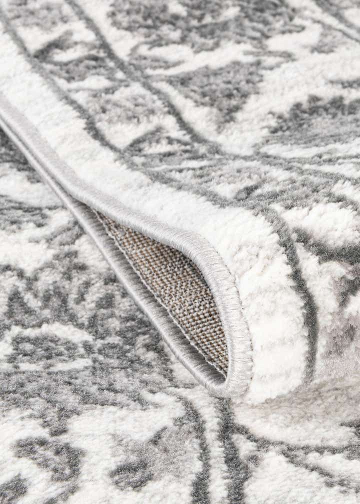 5' 3 x 8' Boston Oval Rug