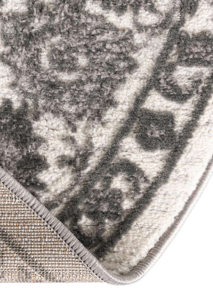 5' 3 x 8' Boston Oval Rug