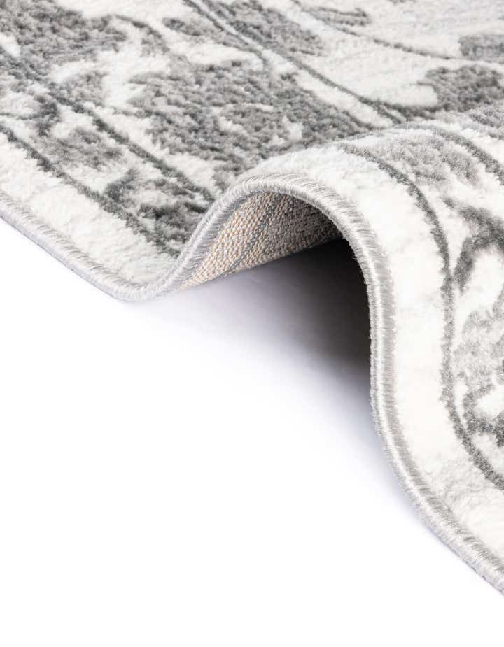 5' 3 x 8' Boston Oval Rug