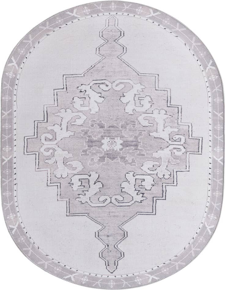 Detail image of 5' x 8' Washable Timeless Oval Rug