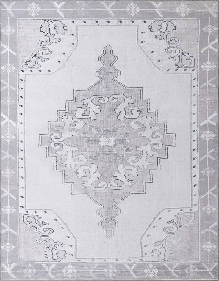 Detail image of 8' 4 x 12' Washable Timeless Rug