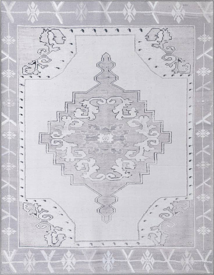 Detail image of 7' 6 x 7' 6 Washable Timeless Square Rug