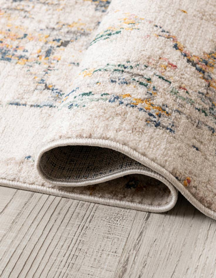 Detail image of 7' 3 x 7' 3 Gemstone Octagon Rug