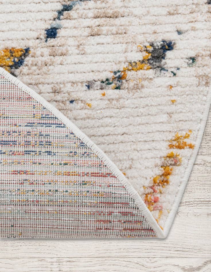 Detail image of 5' 3 x 5' 3 Gemstone Round Rug