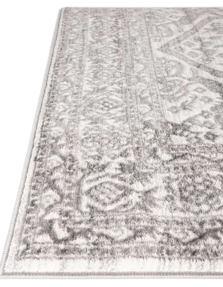 5' 3 x 5' 3 Boston Octagon Rug