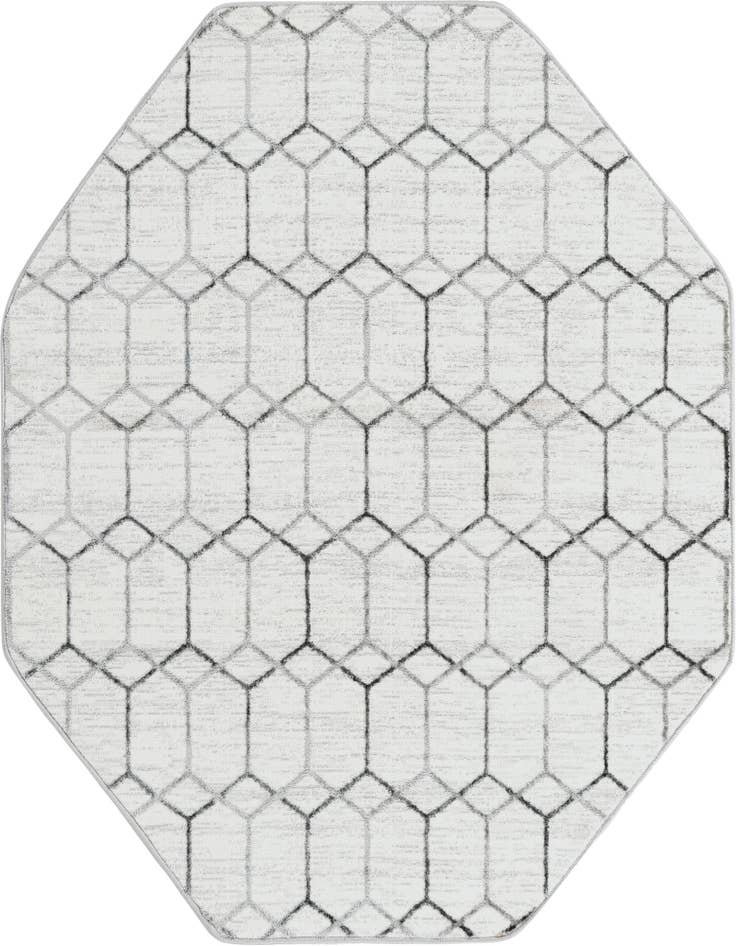 Detail image of 5' 3 x 5' 3 Lattice Trellis Octagon Rug