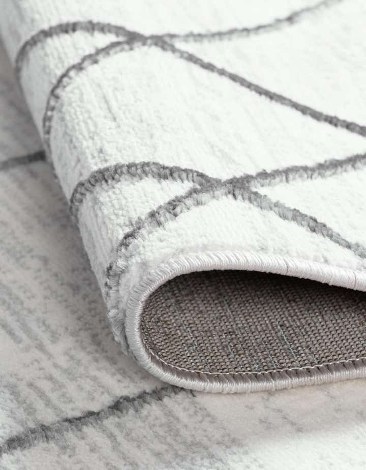 5' 3 x 5' 3 Lattice Trellis Octagon Rug