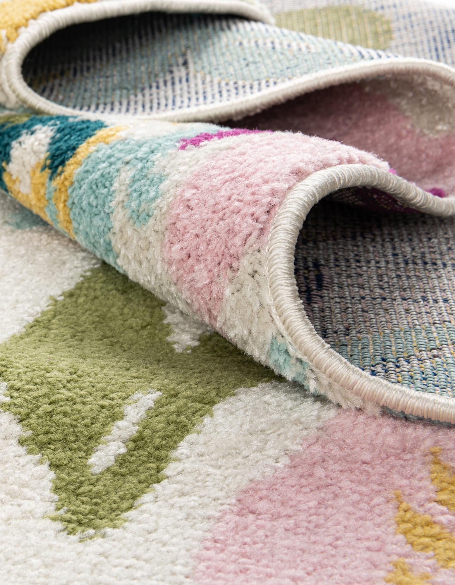 6' x 9' Bloom Oval Rug