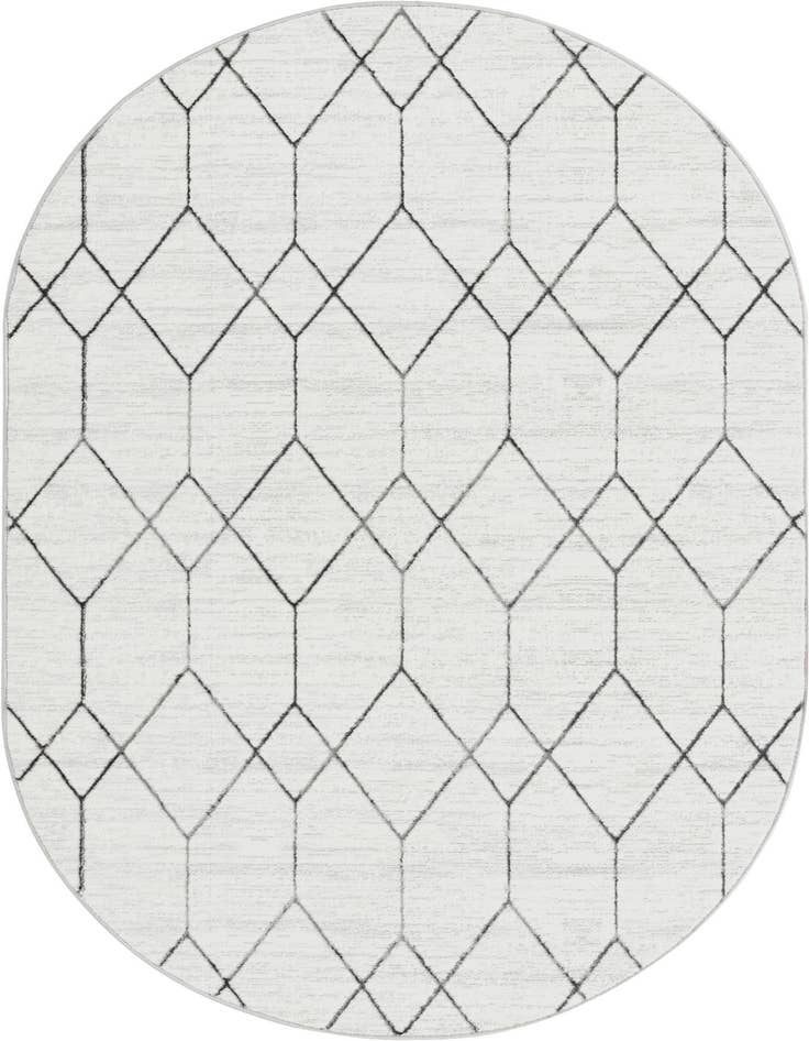 Detail image of 5' 3 x 8' Lattice Trellis Oval Rug