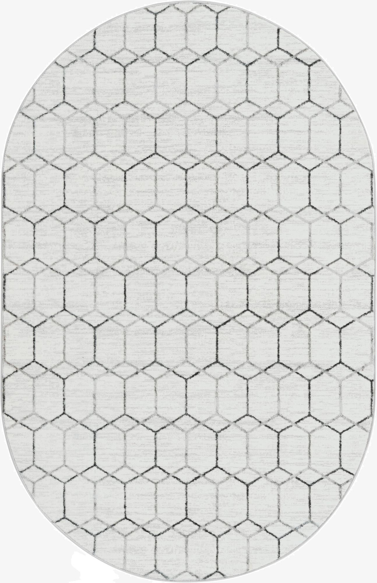 5' 3 x 8' Lattice Trellis Oval Rug
