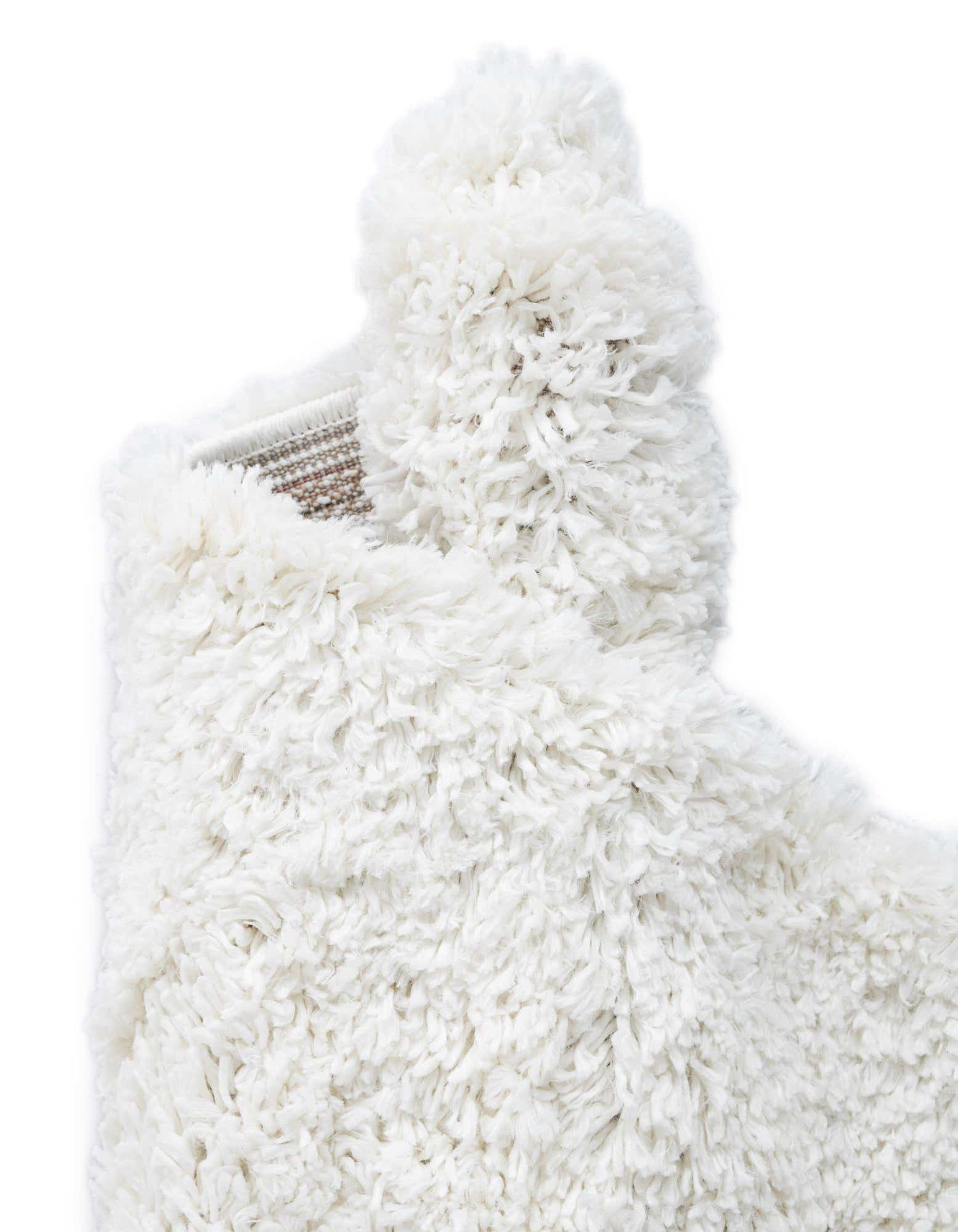 7' 10 x 10' Zermatt Shag Oval Rug