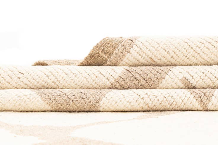 Detail image of 8' 11 x 11' 8 Hand Knotted Beni Marok Rug